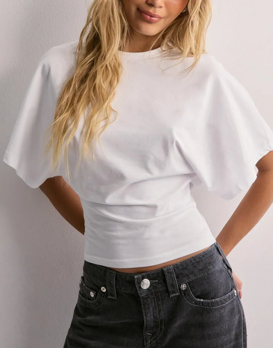 Luna | Trendy T-shirt with wide sleeves