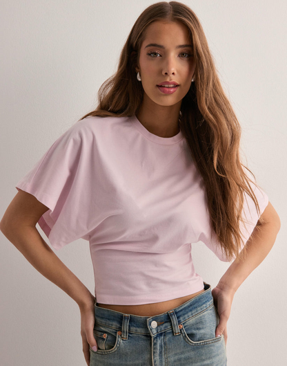 Luna | Trendy T-shirt with wide sleeves
